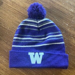 University of Washington Knit Hat